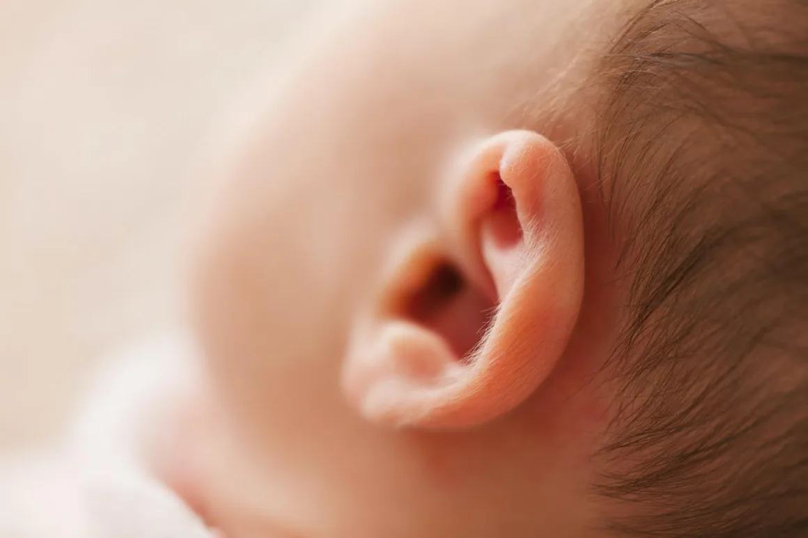 Co robić, gdy boli ucho - lekarz odpowiada